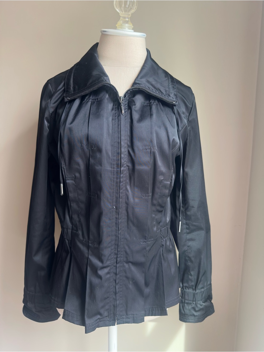 White House Black Market Women's Zip-Front Lightweight Jacket